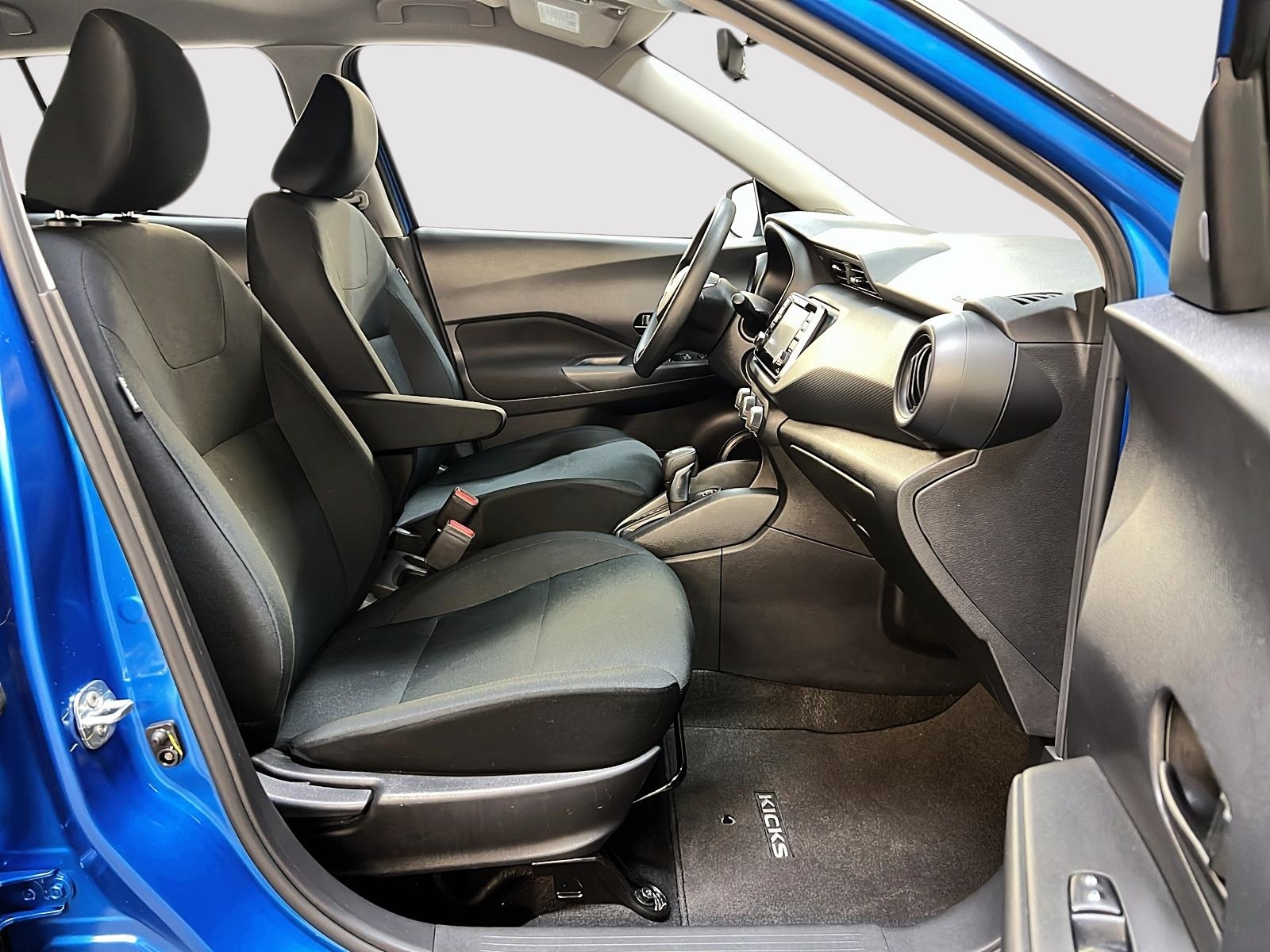 Nissan Kicks S 2024 — photo 8