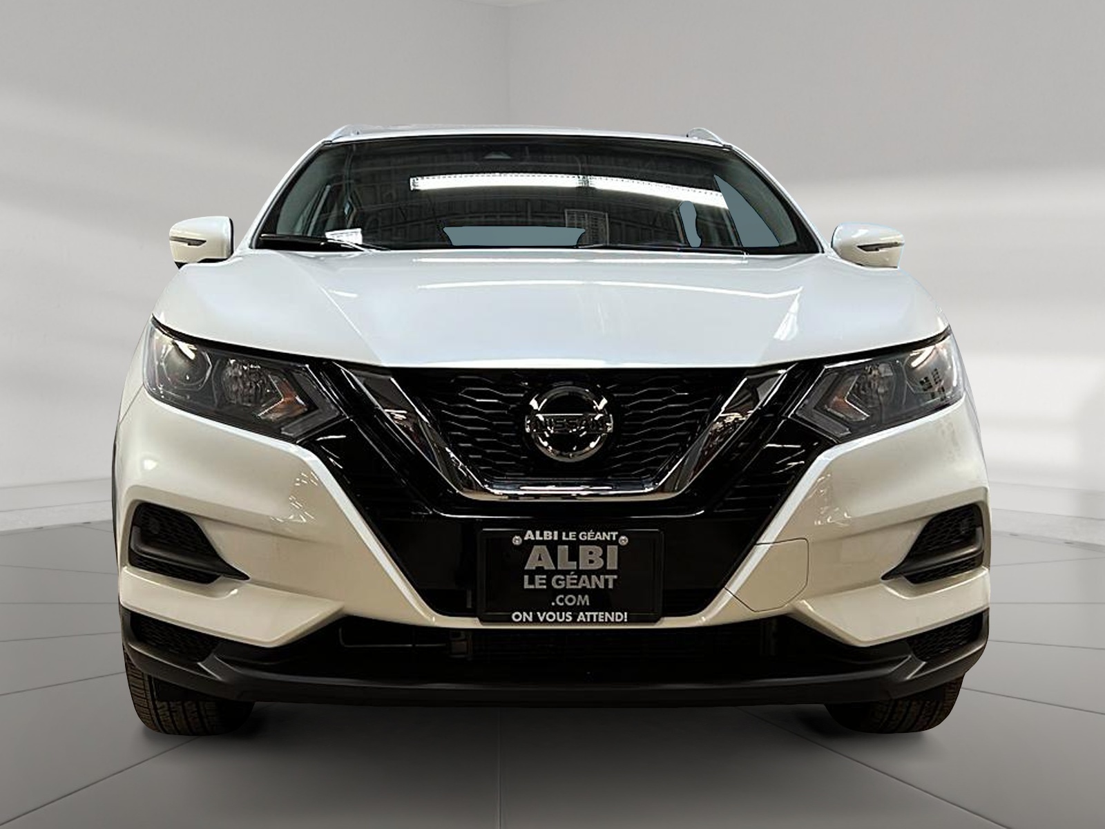 Nissan Qashqai SV TOIT 4RM 2023 — photo 2