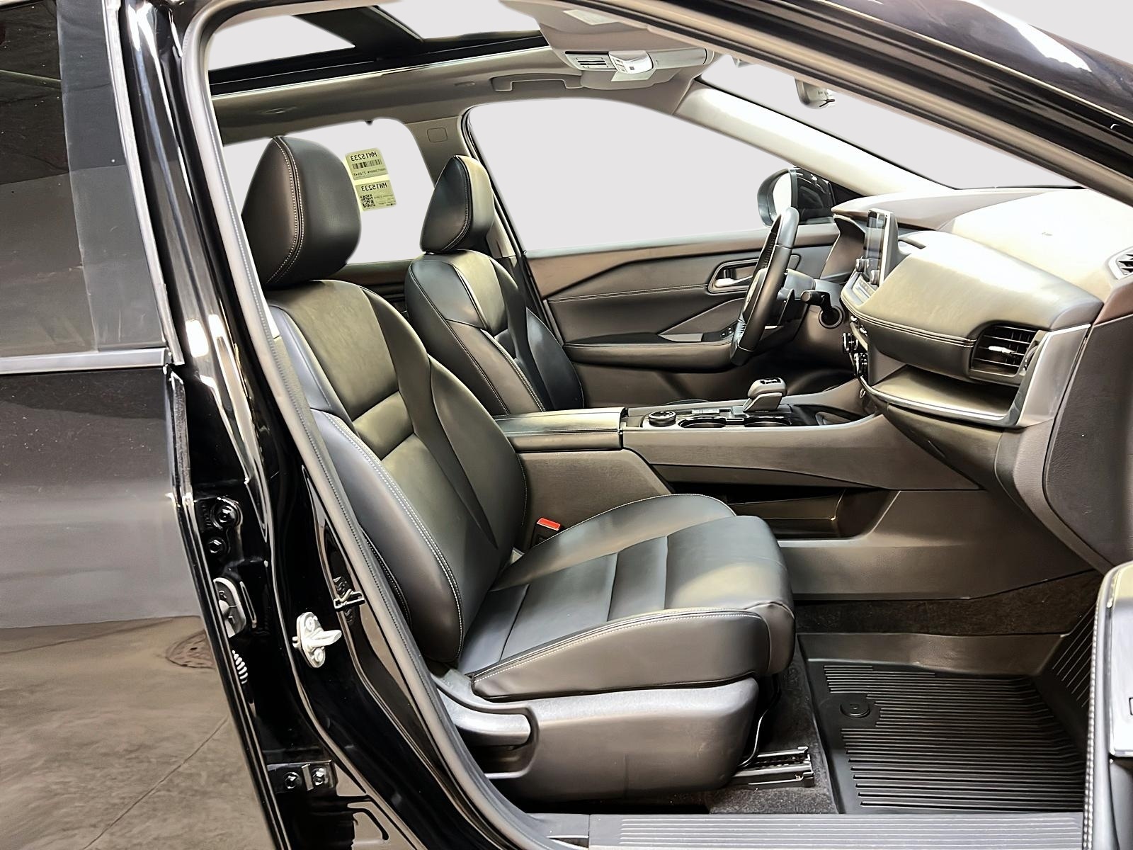 Nissan Rogue SV MIDNIGHT CUIR TOIT PANO 4RM 2023 — photo 8