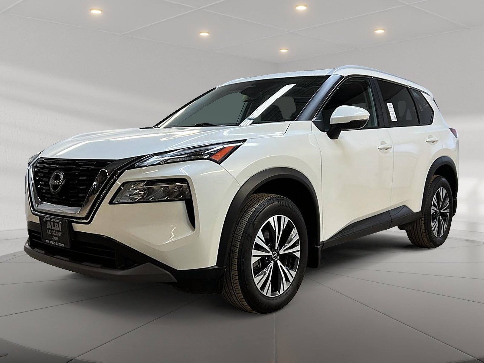 Nissan Rogue SV TOIT PANO 4RM 2023