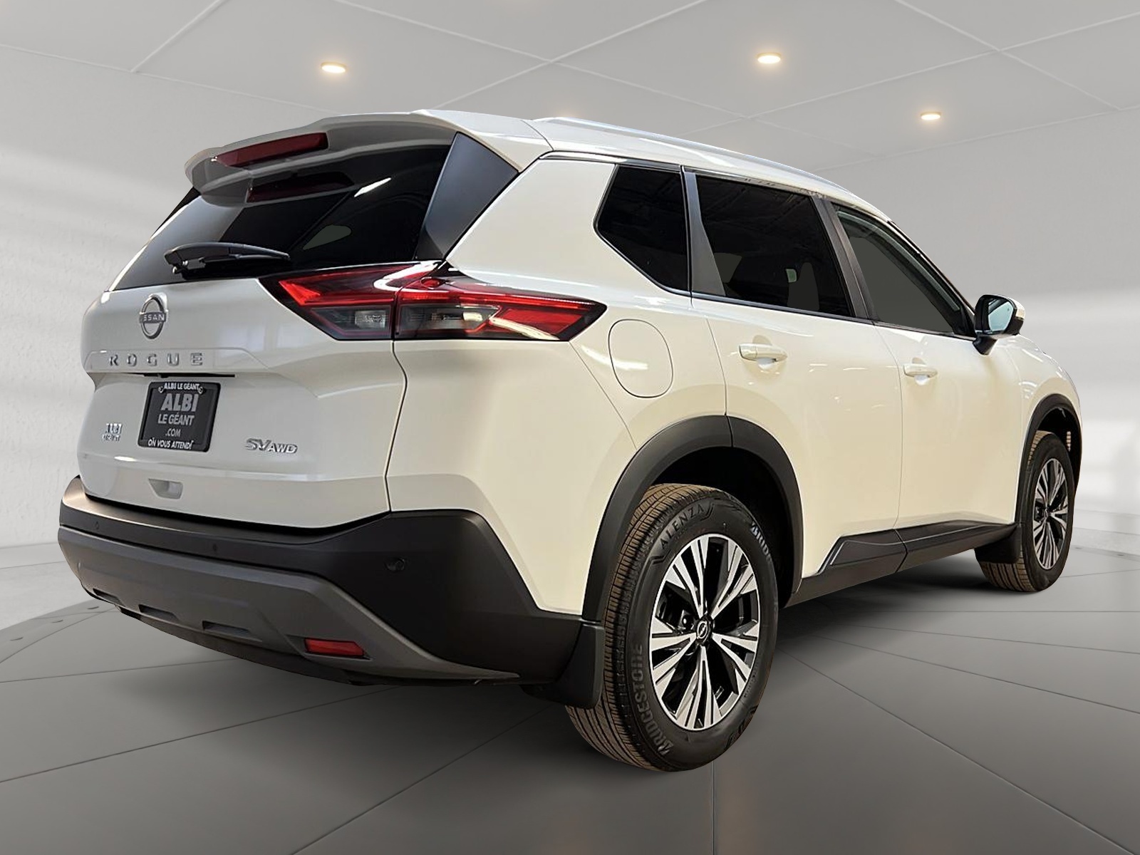 Nissan Rogue SV TOIT PANO 4RM 2023 — photo 4