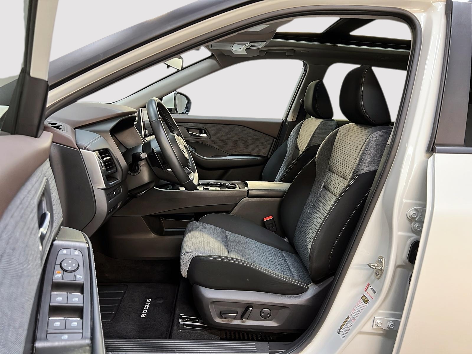 Nissan Rogue SV TOIT PANO 4RM 2023 — photo 7