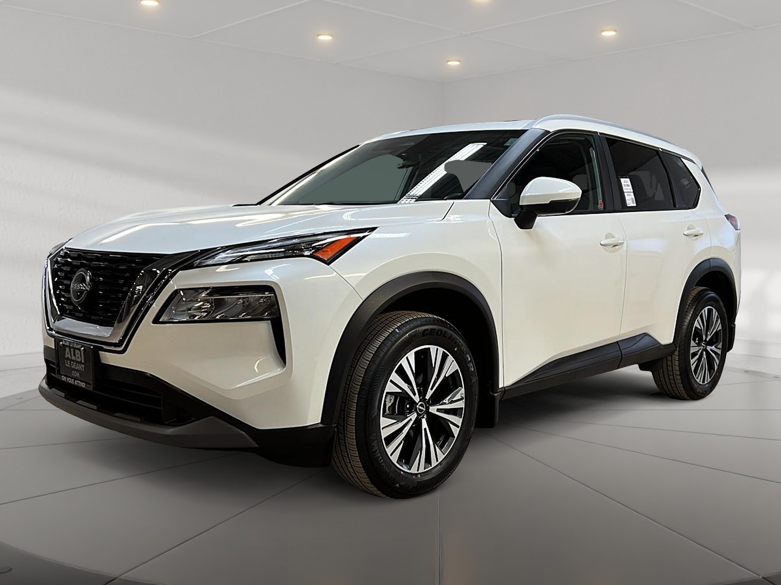 Nissan Rogue SV TOIT PANO 4RM 2023