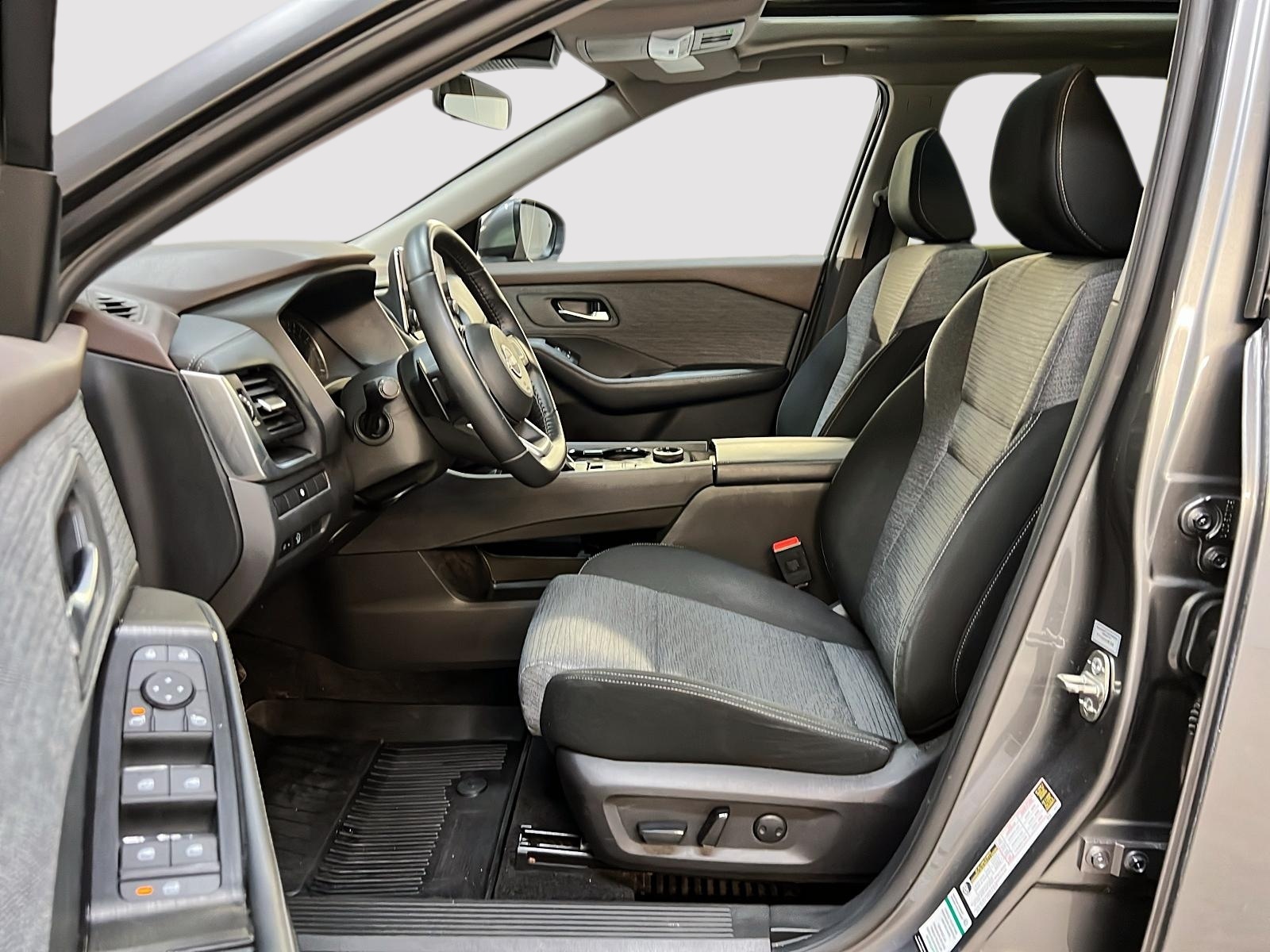 Nissan Rogue SV TOIT PANO 4RM 2023 — photo 7