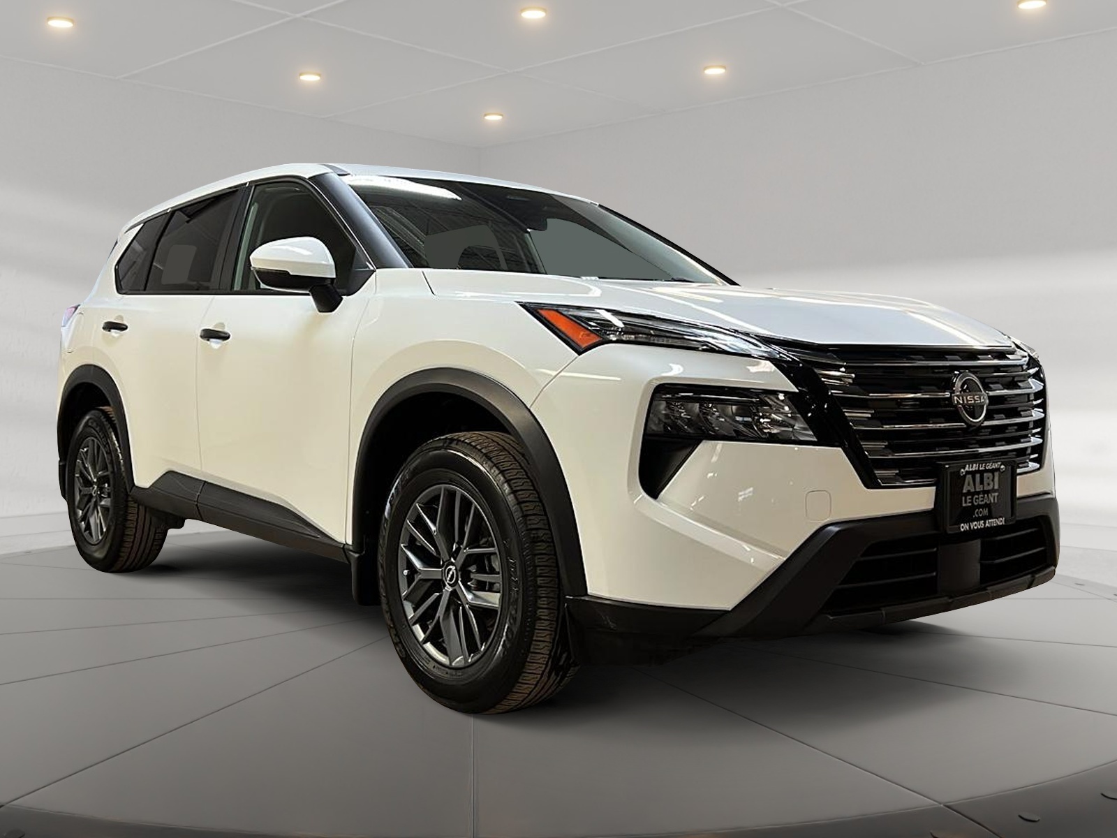 Nissan Rogue S 4RM 2024 — photo 3