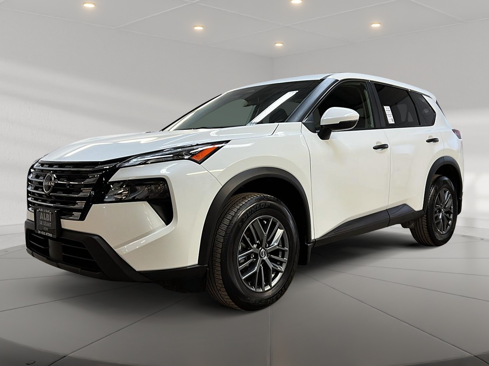 Nissan Rogue S 4RM 2024