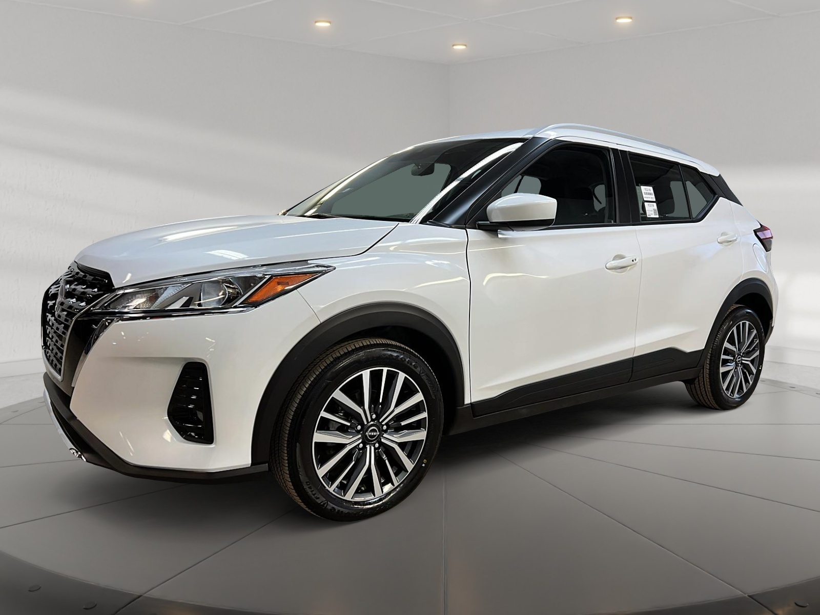 Nissan Kicks SV 2024