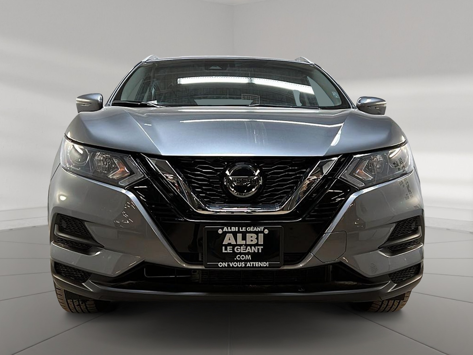 Nissan Qashqai SV TOIT 4RM 2023 — photo 2