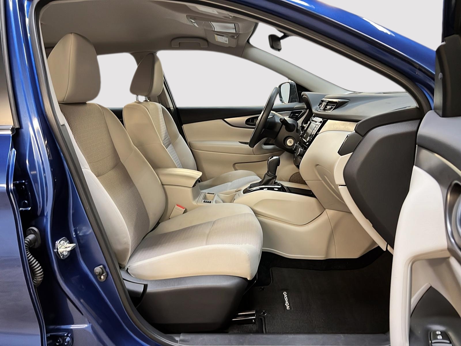 Nissan Qashqai S 4RM 2023 — photo 8
