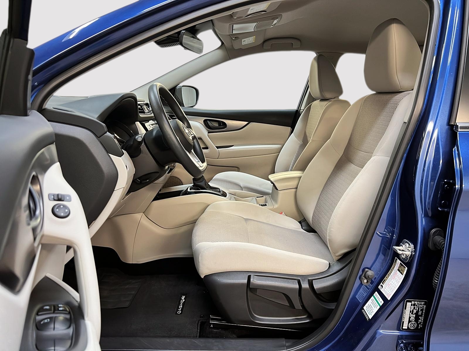 Nissan Qashqai S 4RM 2023 — photo 7