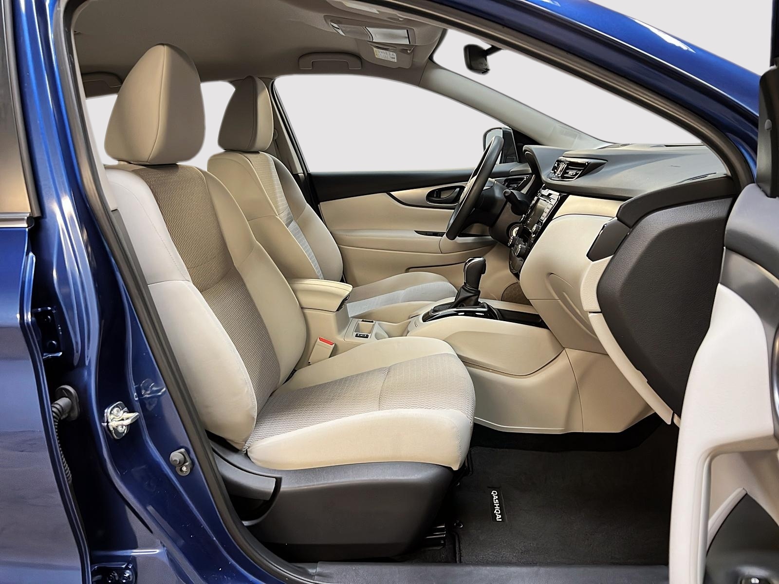 Nissan Qashqai S 4RM 2023 — photo 8