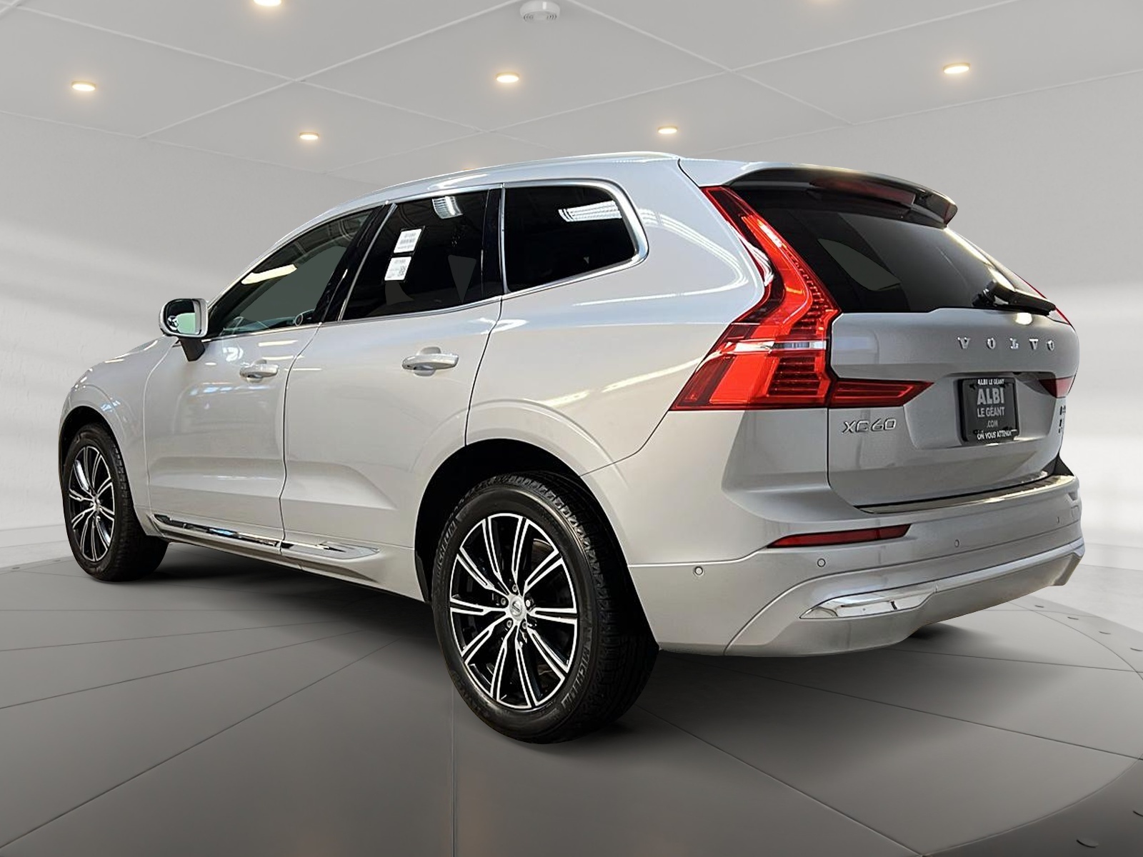 Volvo XC60 B6 INSCRIPTION CUIR TOIT NAV 4RM 2022 — photo 6