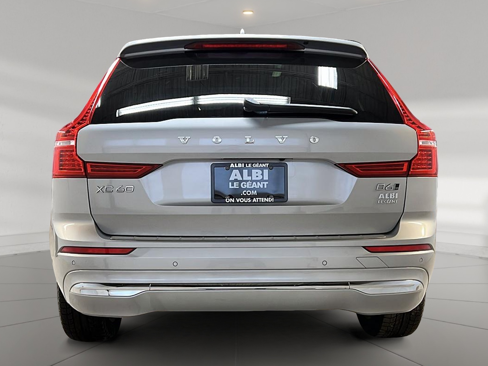 Volvo XC60 B6 INSCRIPTION CUIR TOIT NAV 4RM 2022 — photo 5