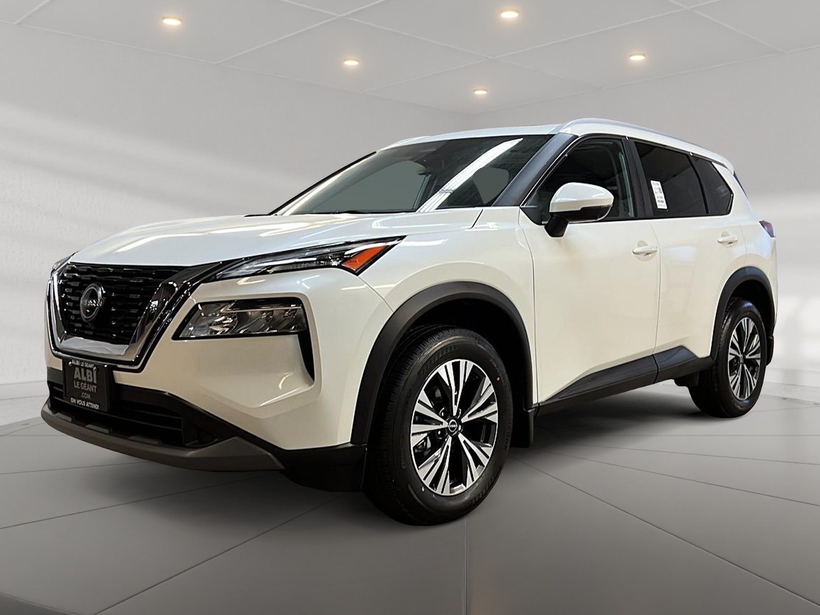 Nissan Rogue SV TOIT PANO 4RM 2023
