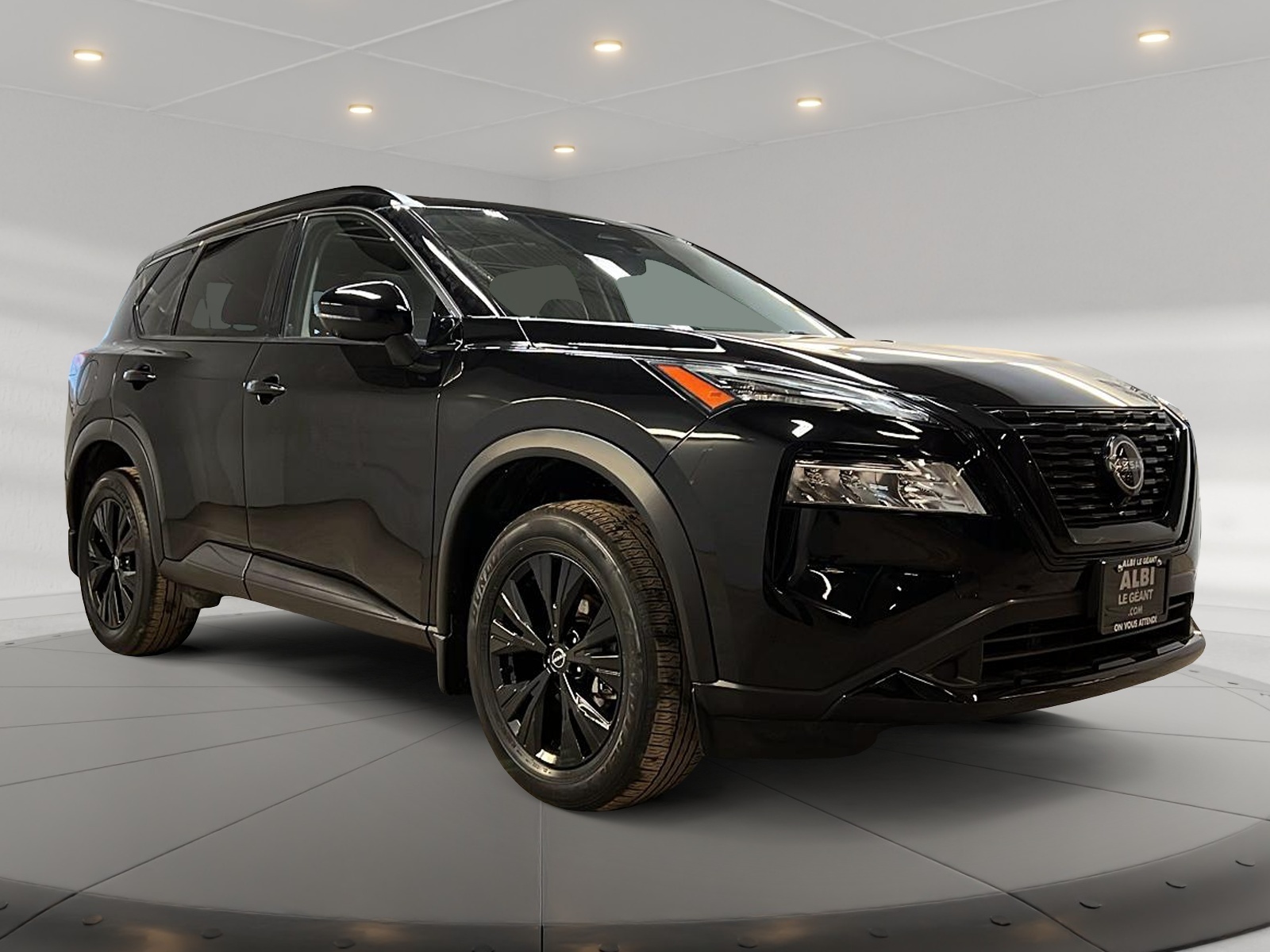 Nissan Rogue SV MIDNIGHT CUIR TOIT PANO 4RM 2023 — photo 3
