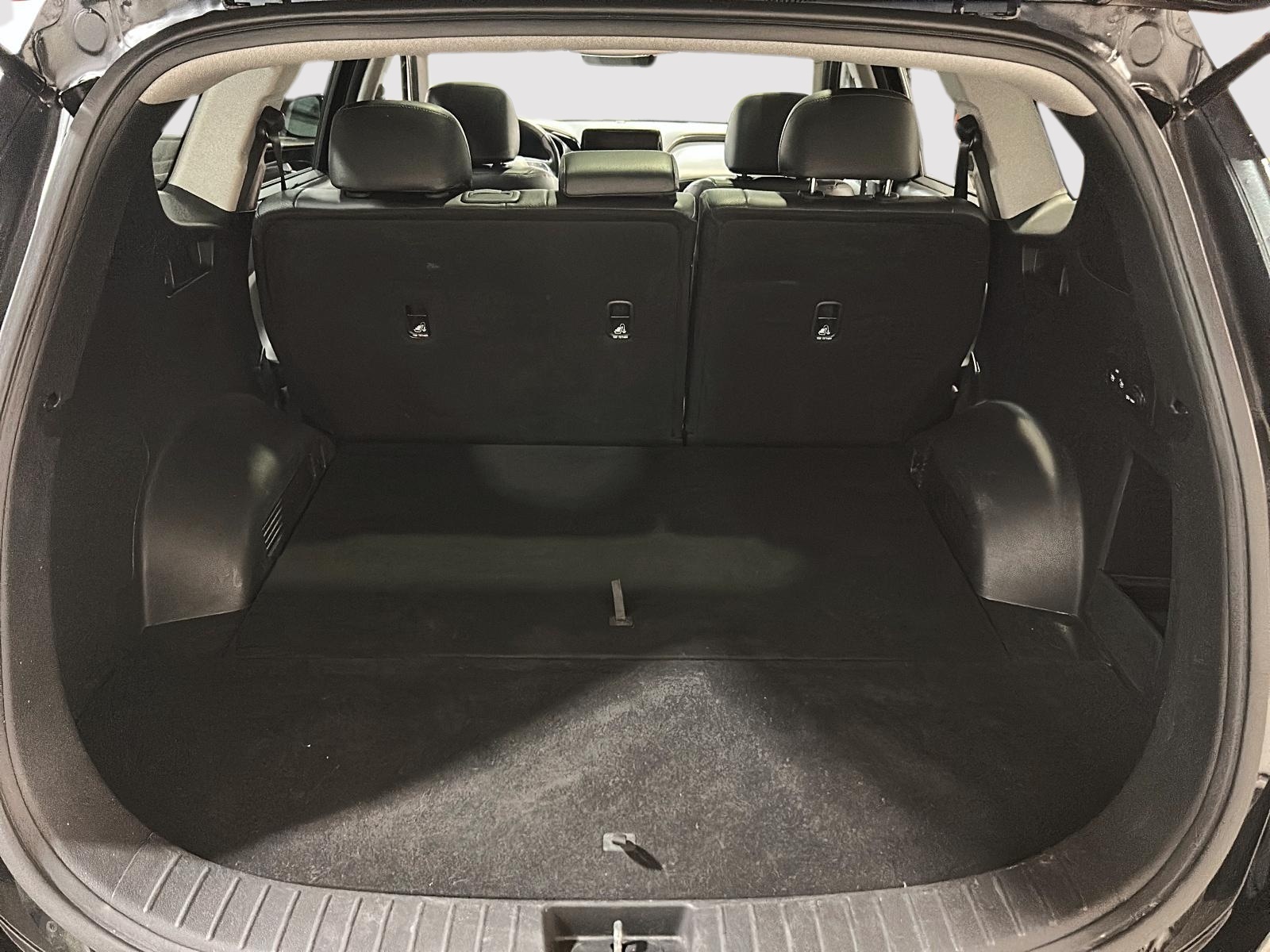 Hyundai Santa Fe PREFERRED TREND CUIR TOIT PANO NAV 4RM 2023 — photo 7