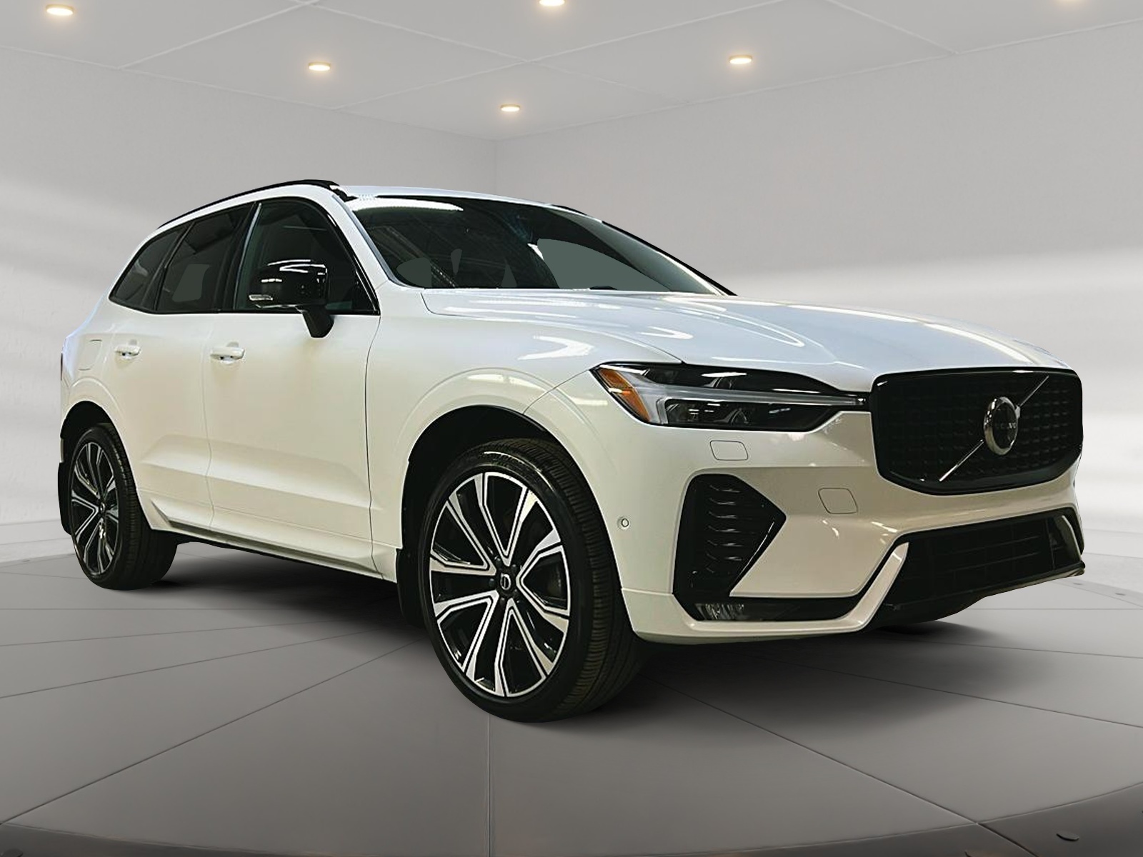 Volvo XC60 B6 R-DESIGN CUIR TOIT PANO NAV 4RM 2022 — photo 3