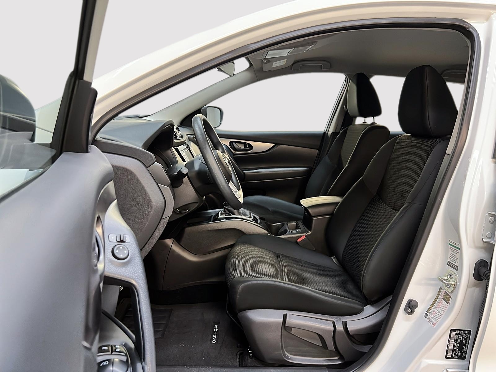Nissan Qashqai S 4RM 2023 — photo 7
