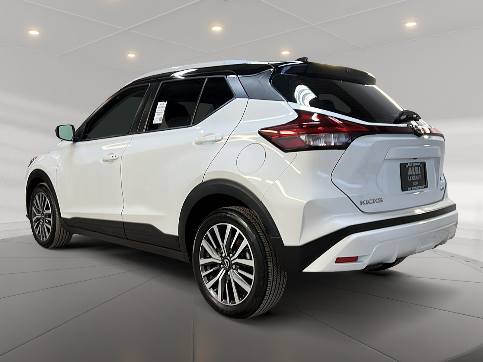 Nissan Kicks SV 2024 — photo 6