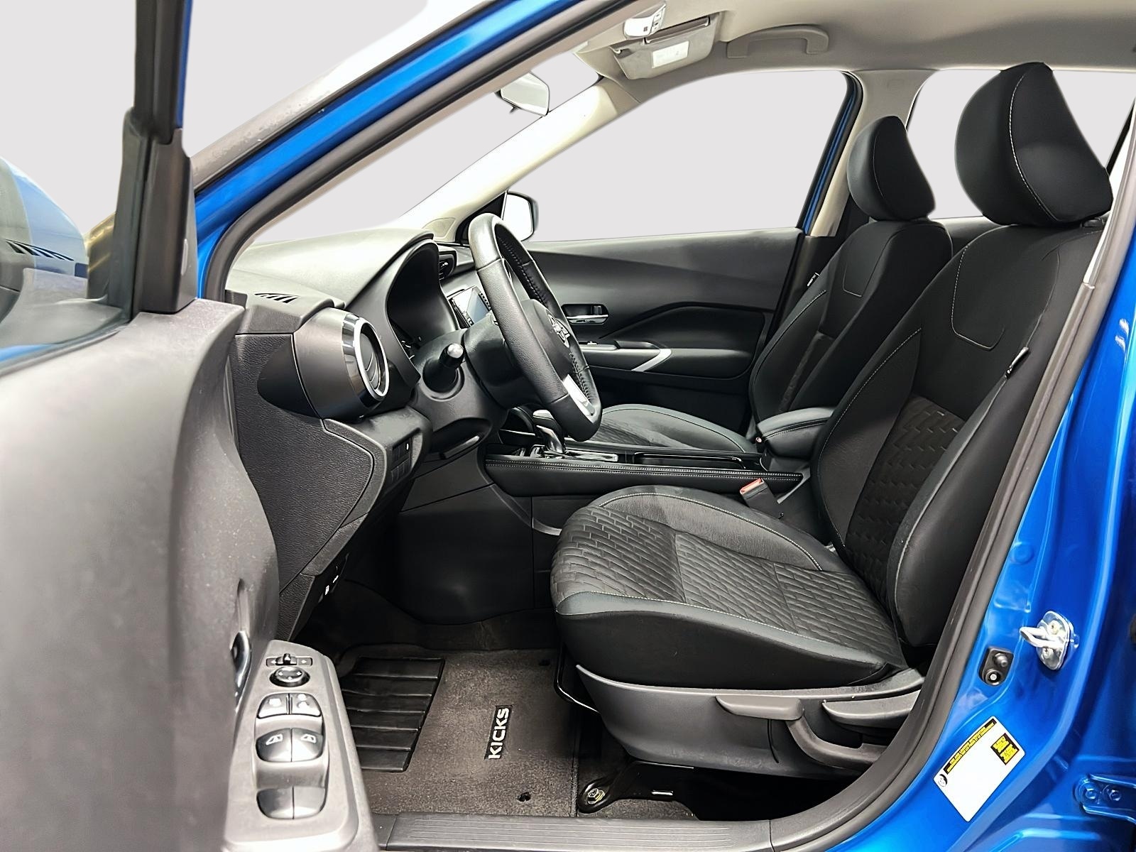 Nissan Kicks SV SPECIAL EDITION 2023 — photo 7
