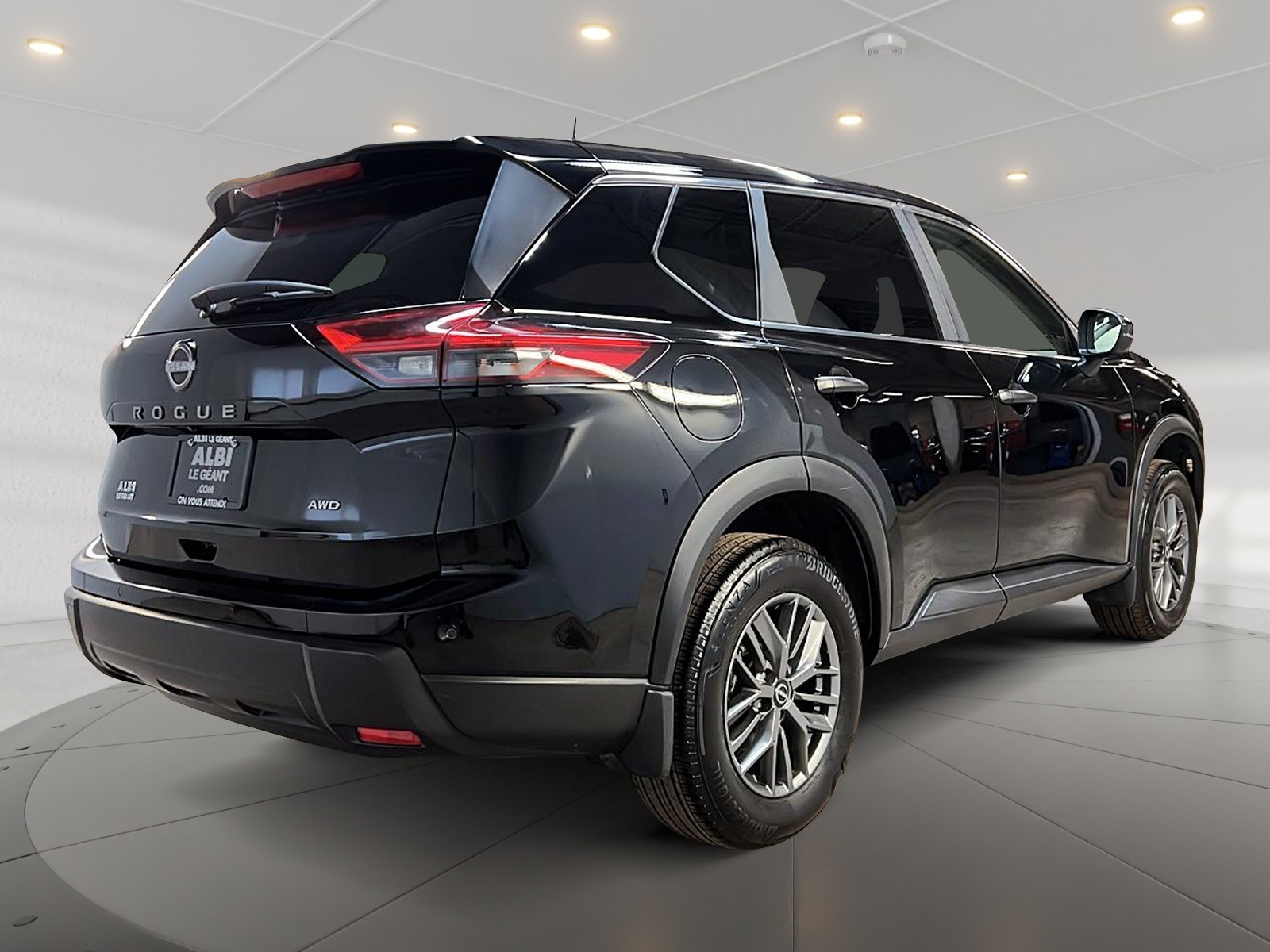 Nissan Rogue S 4RM 2024 — photo 4