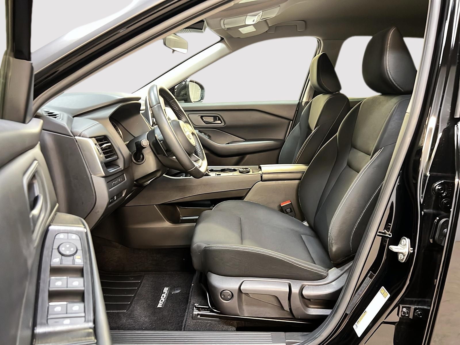 Nissan Rogue S 4RM 2024 — photo 7