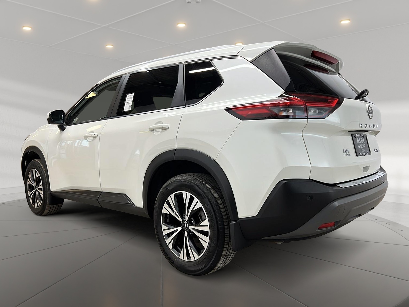 Nissan Rogue SV TOIT PANO 4RM 2023 — photo 6