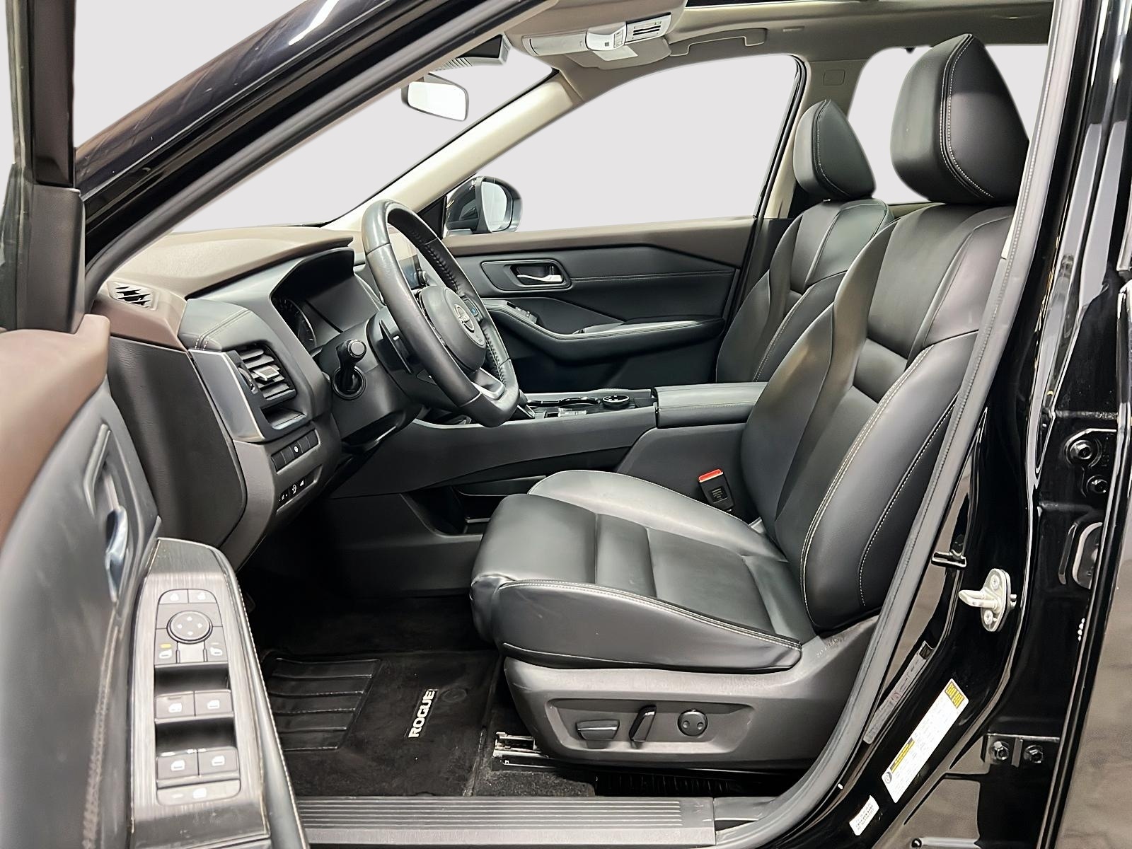 Nissan Rogue SV MIDNIGHT CUIR TOIT PANO 4RM 2023 — photo 7