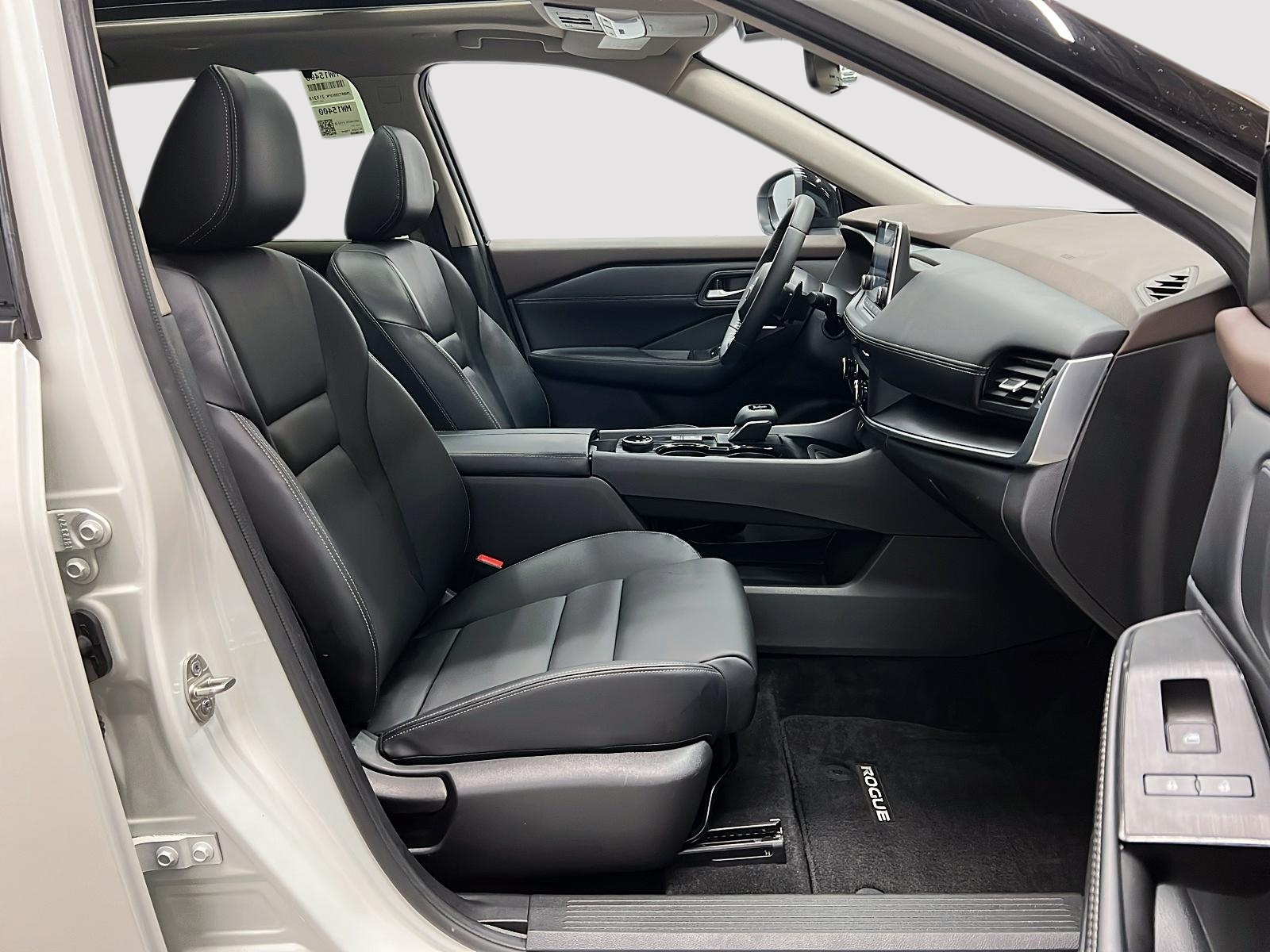 Nissan Rogue SV MIDNIGHT CUIR TOIT PANO 4RM 2023 — photo 8