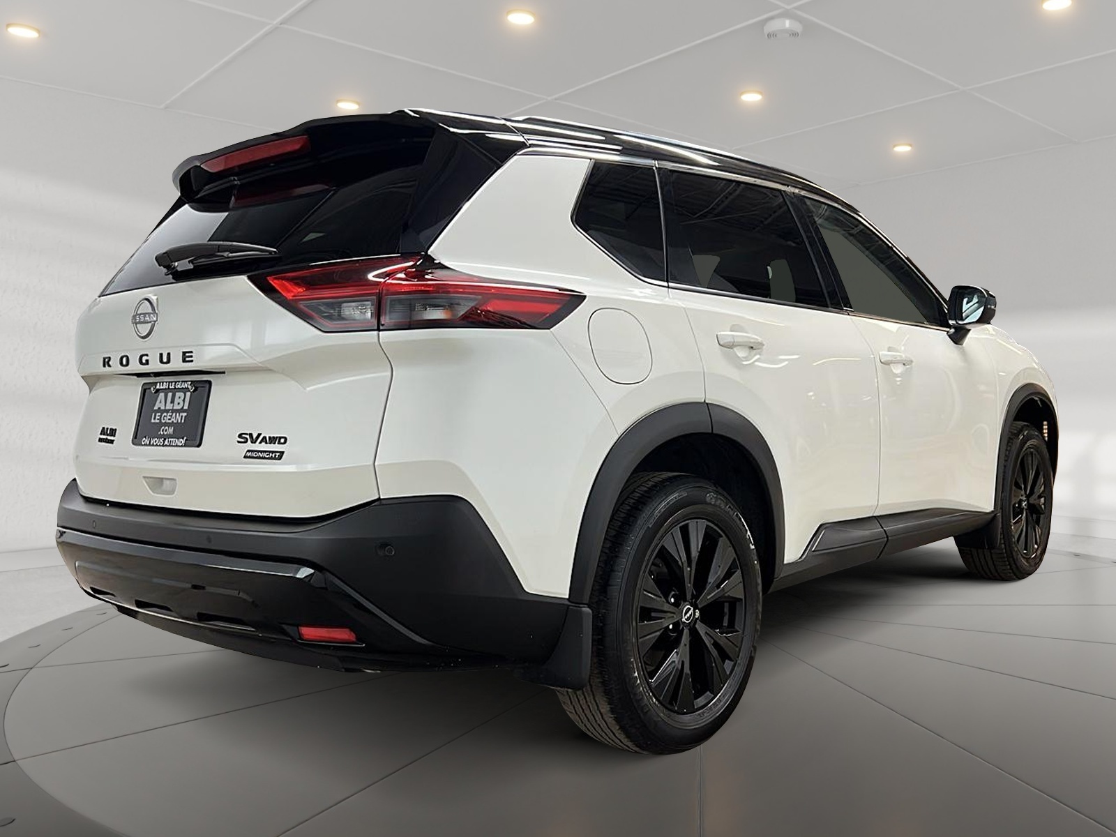 Nissan Rogue SV MIDNIGHT CUIR TOIT PANO 4RM 2023 — photo 4