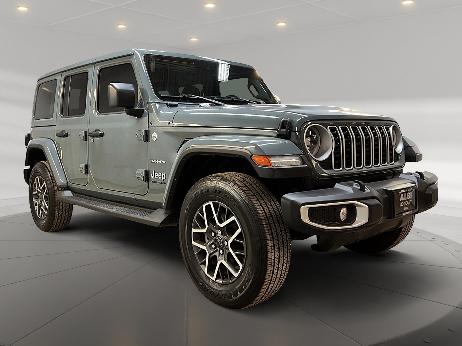 Jeep Wrangler UNLIMITED SAHARA 4X4 2024 — photo 3