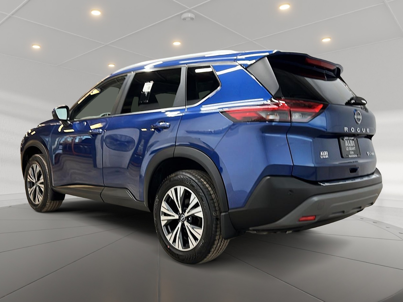 Nissan Rogue SV TOIT PANO 4RM 2023 — photo 6