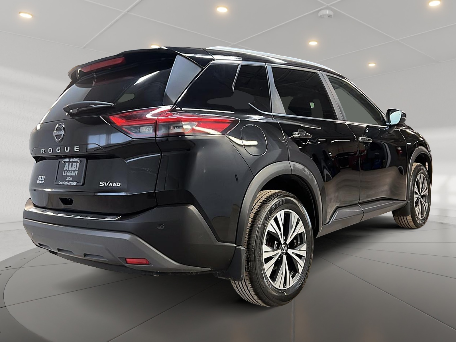 Nissan Rogue SV TOIT PANO 4RM 2023 — photo 4