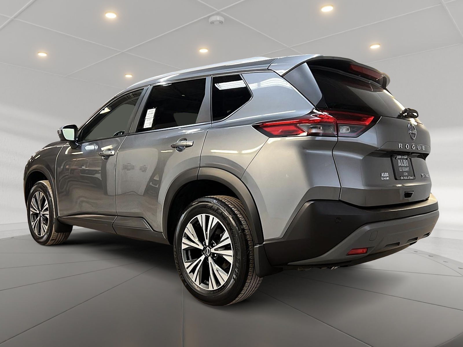 Nissan Rogue SV TOIT PANO 4RM 2023 — photo 6