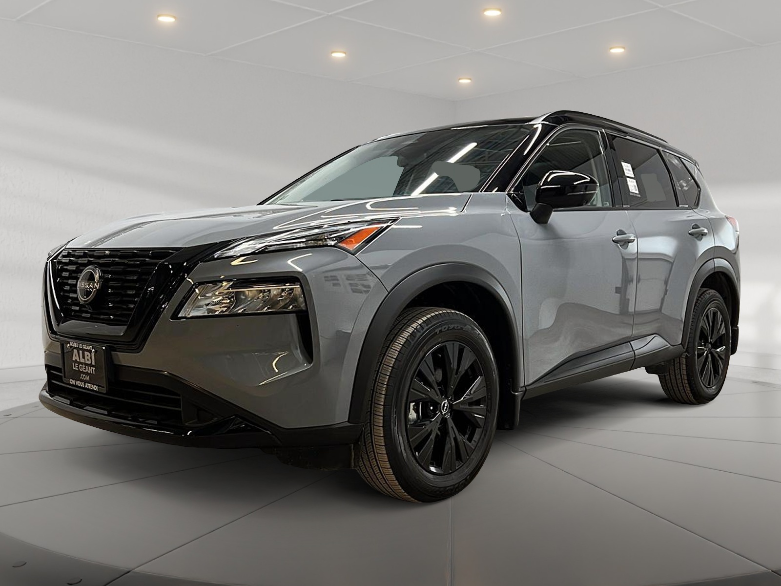 Nissan Rogue SV MIDNIGHT CUIR TOIT PANO 4RM 2023