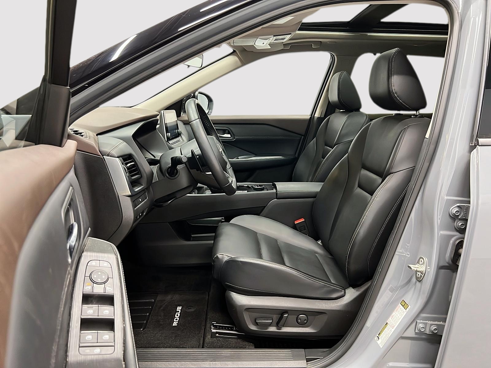Nissan Rogue SV MIDNIGHT CUIR TOIT PANO 4RM 2023 — photo 7
