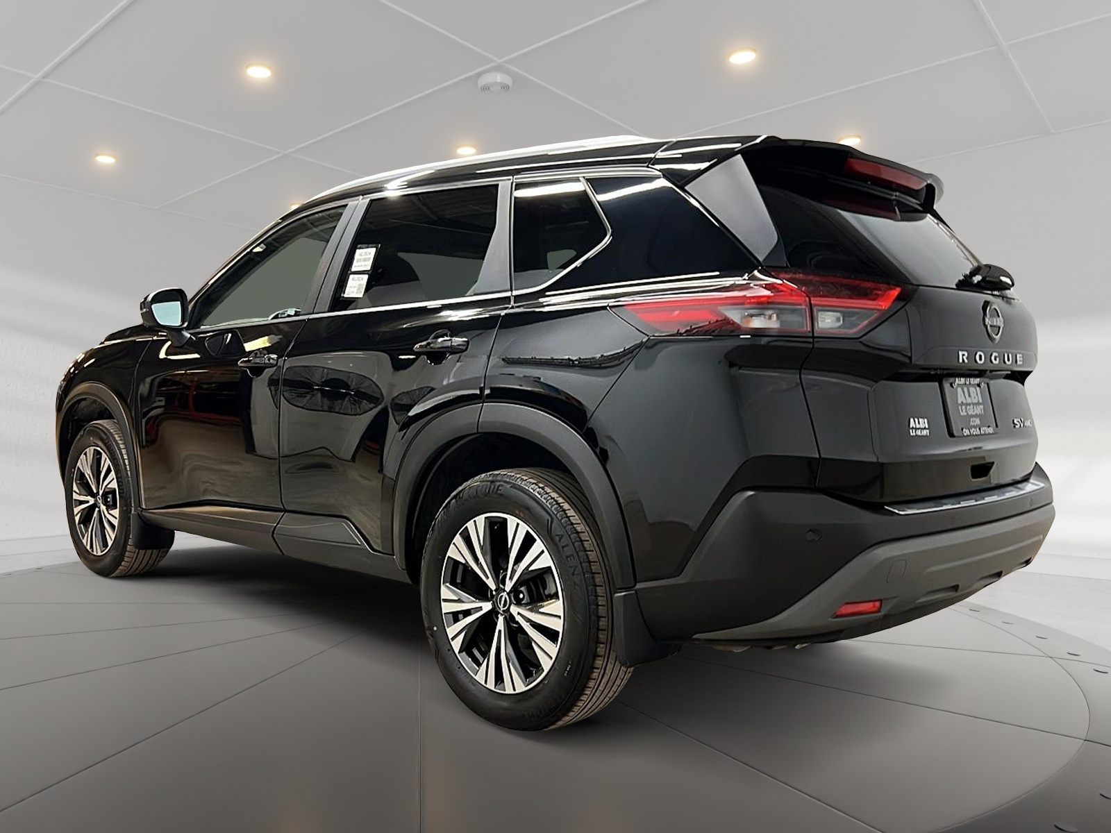 Nissan Rogue SV TOIT PANO 4RM 2023 — photo 6
