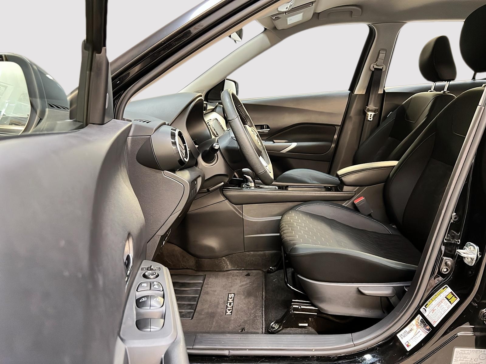 Nissan Kicks SV 2024 — photo 7