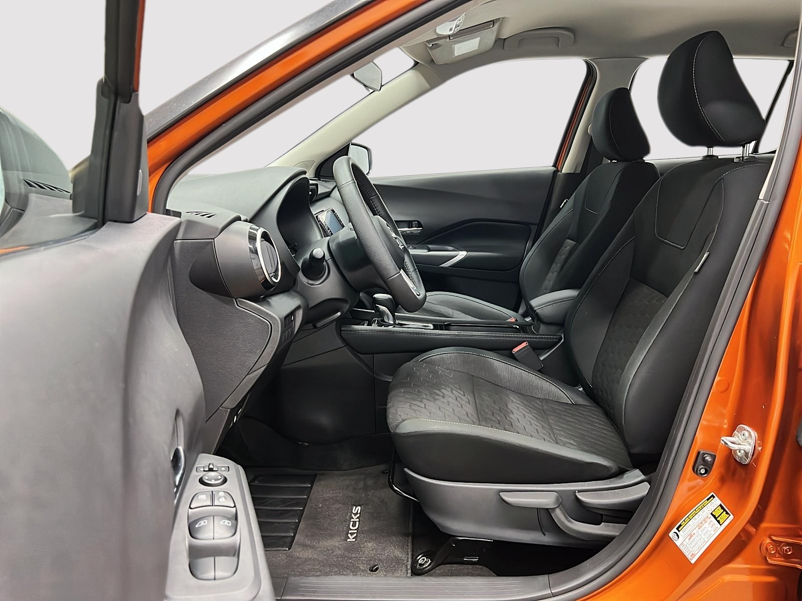 Nissan Kicks SV 2024 — photo 7