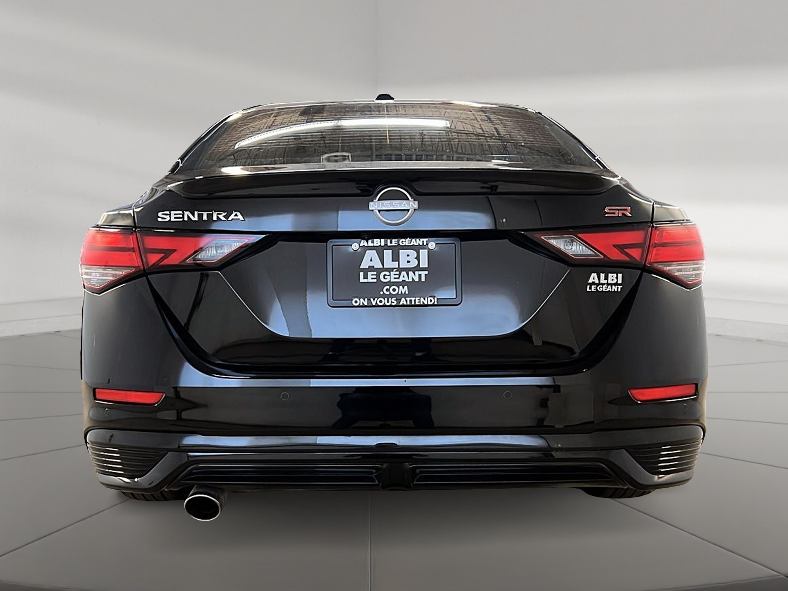 Nissan Sentra SR TOIT 2024 — photo 5