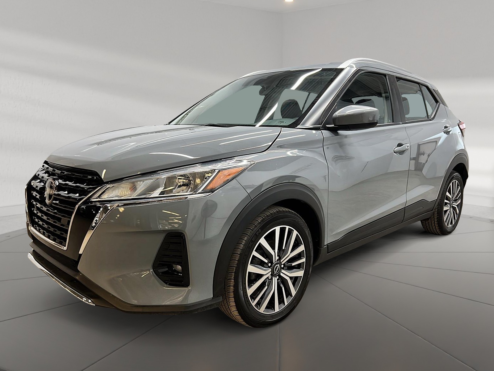 Nissan Kicks SV 2024