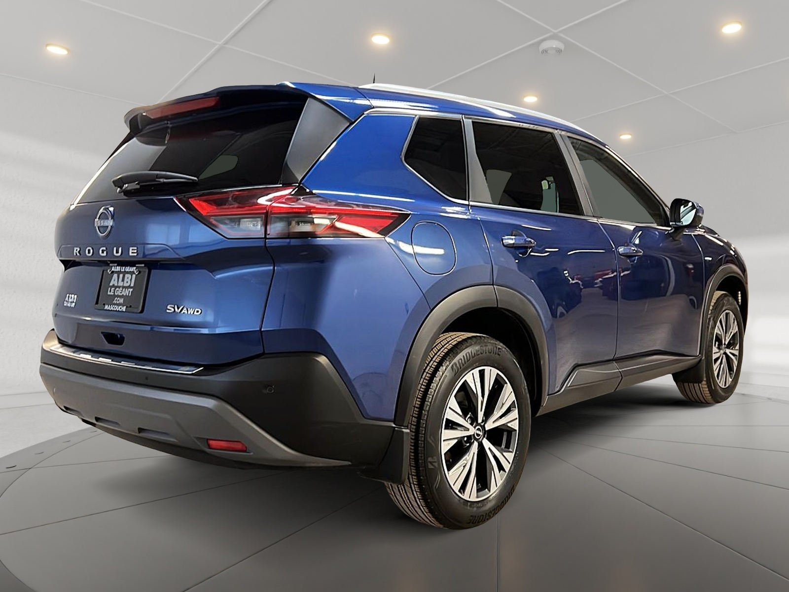 Nissan Rogue SV TOIT PANO 4RM 2023 — photo 4