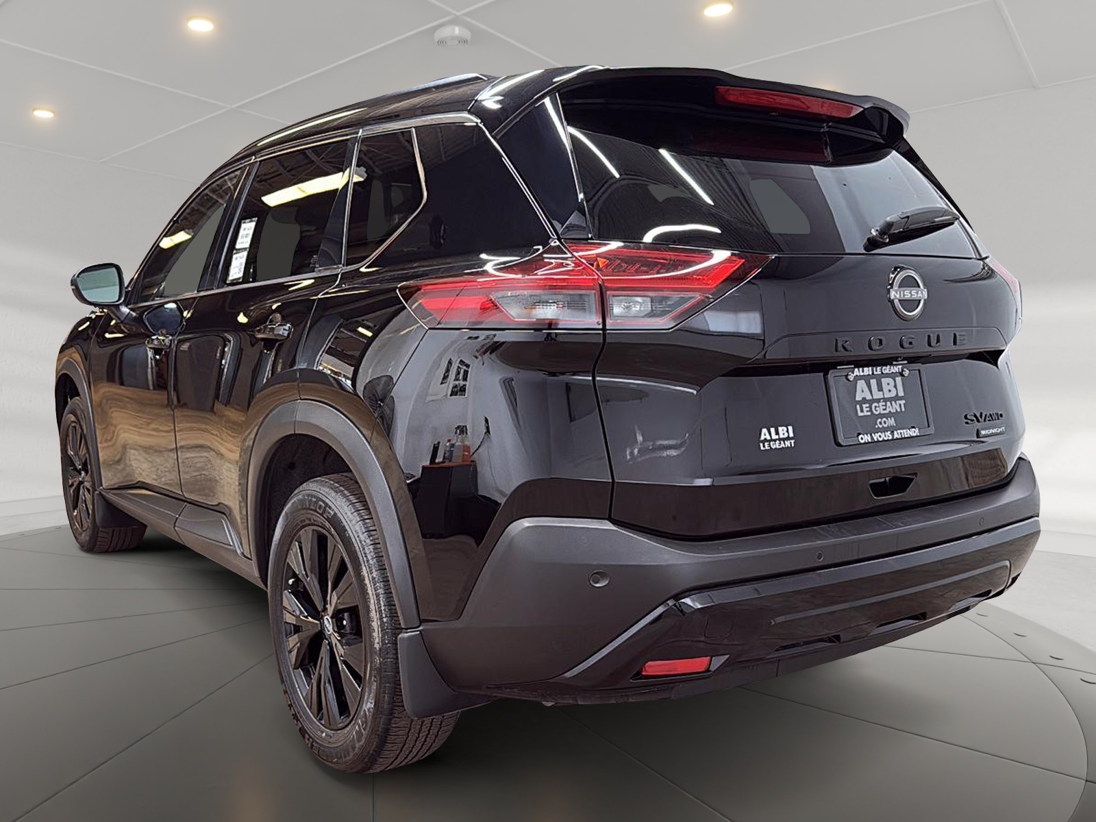 Nissan Rogue SV MIDNIGHT CUIR TOIT PANO 4RM 2023 — photo 6