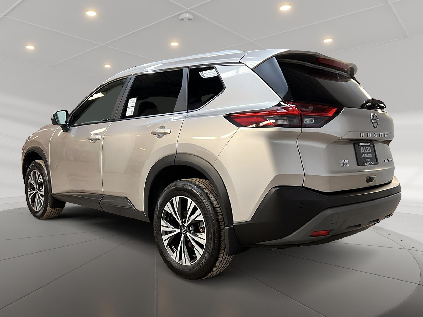 Nissan Rogue SV TOIT PANO 4RM 2023 — photo 6
