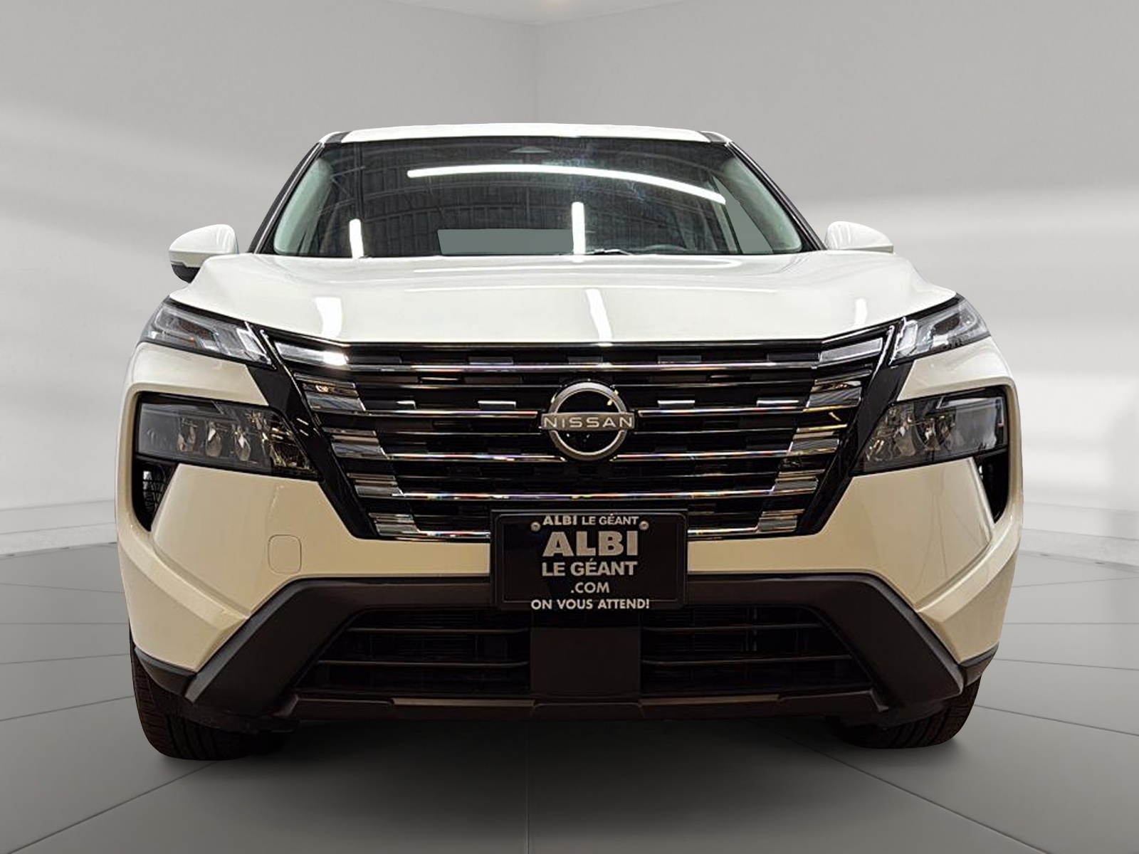Nissan Rogue S 4RM 2025 — photo 2