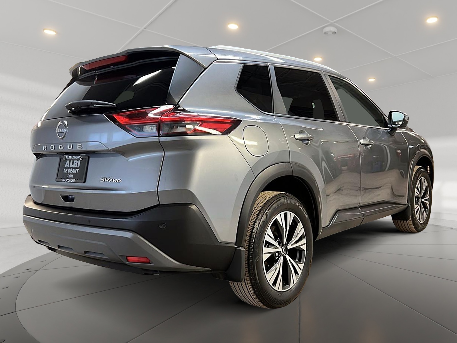 Nissan Rogue SV TOIT PANO 4RM 2023 — photo 4