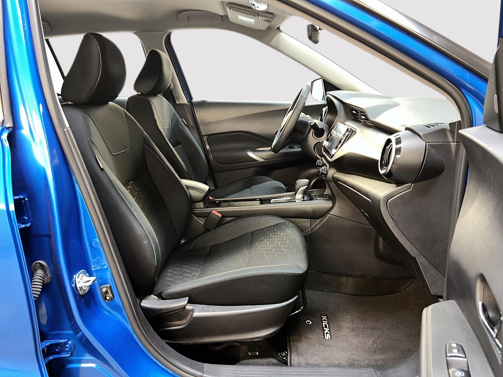 Nissan Kicks SV 2024 — photo 8