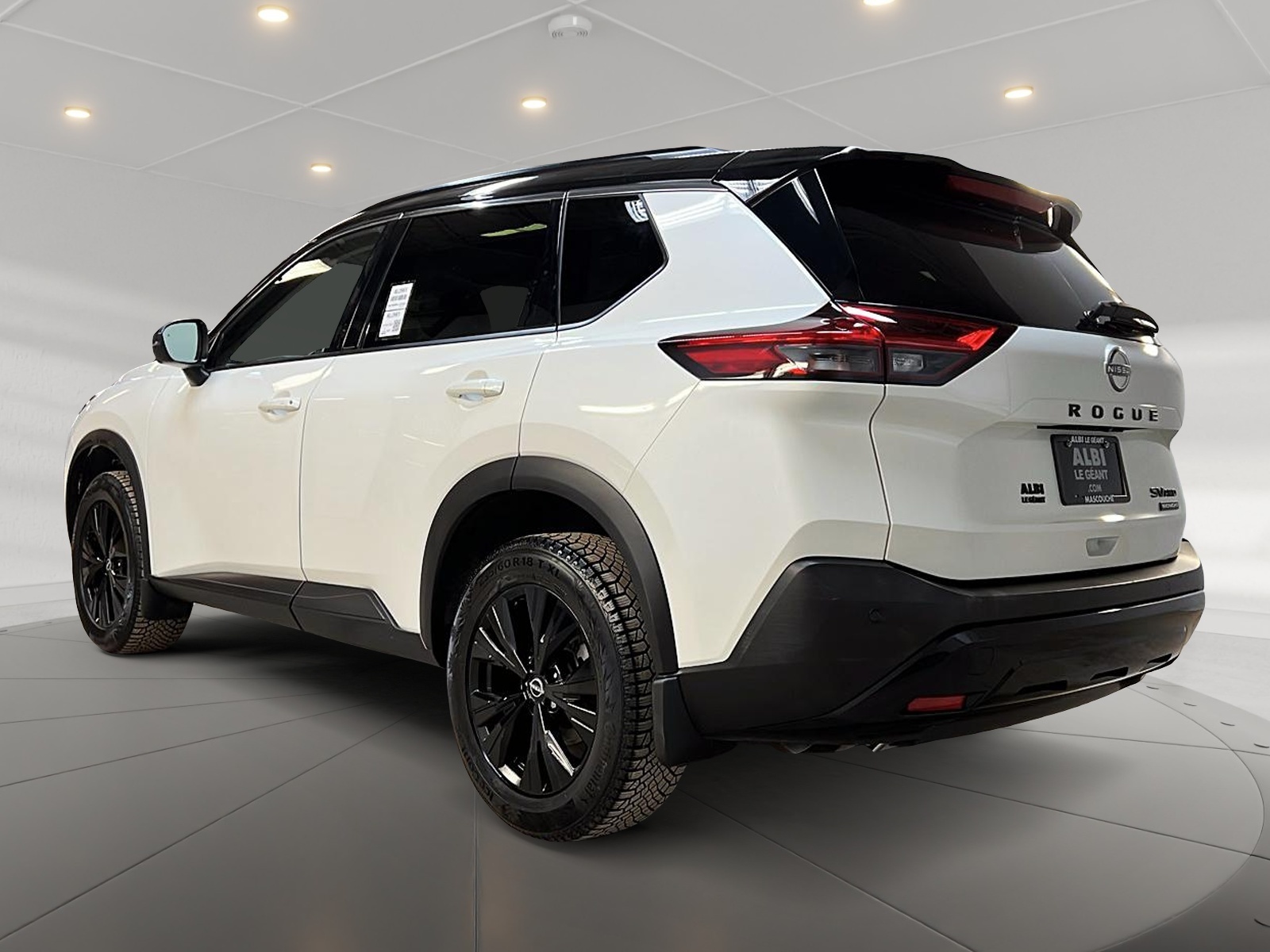 Nissan Rogue SV MIDNIGHT CUIR TOIT PANO 4RM 2023 — photo 6