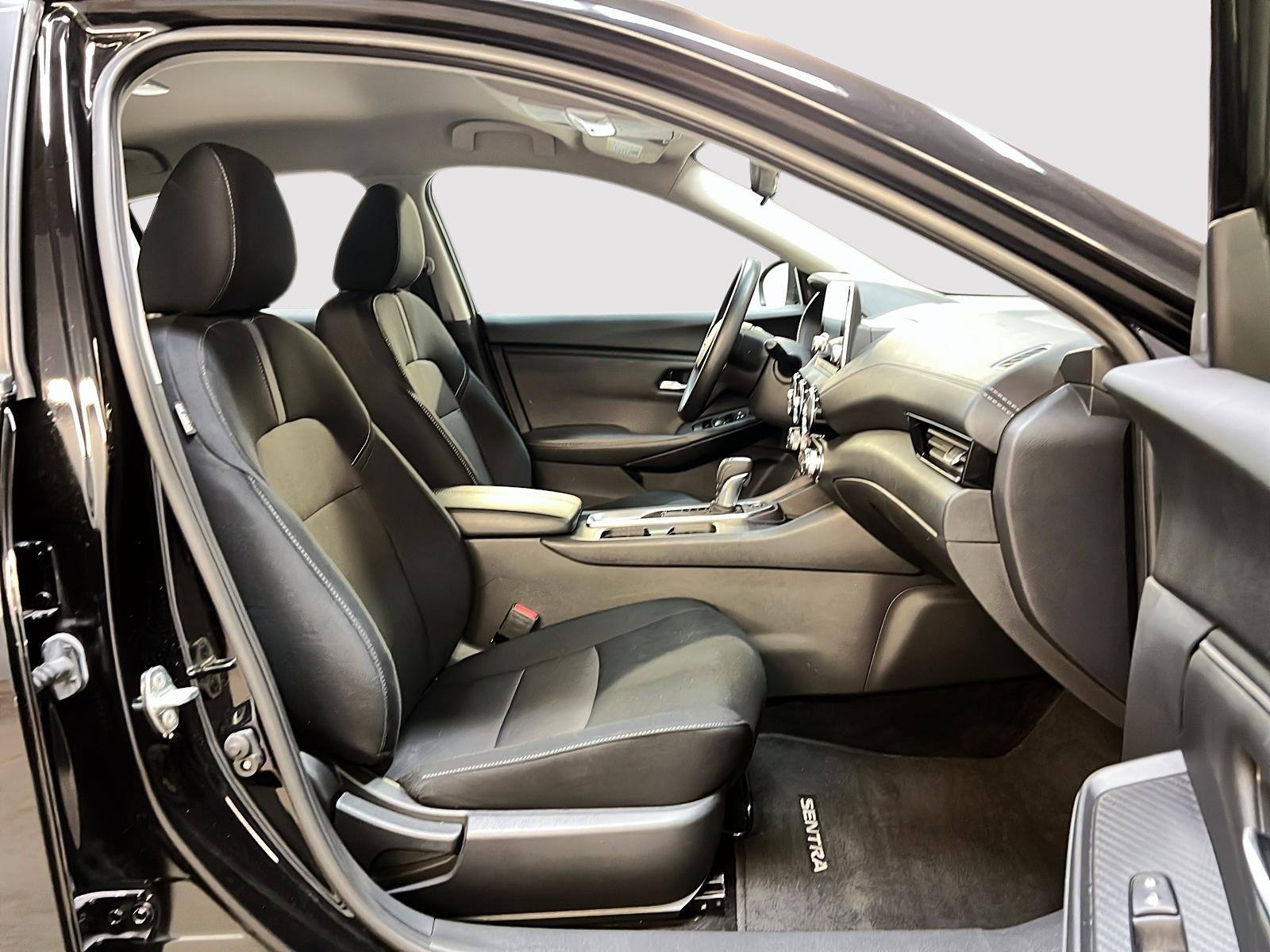 Nissan Sentra SV 2024 — photo 8