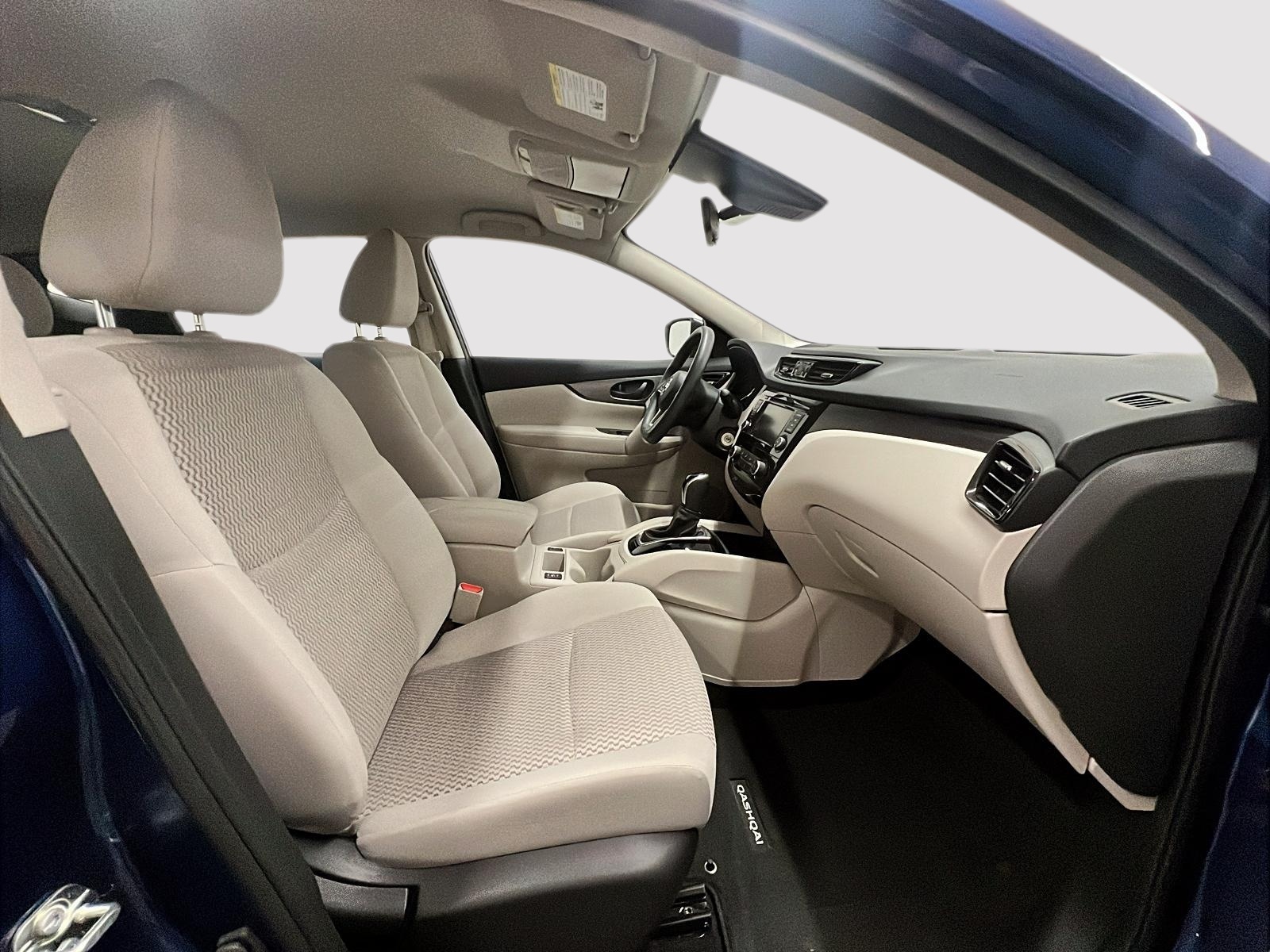 Nissan Qashqai S 4RM 2023 — photo 8